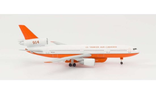 MCDONNELL DOUGLAS DC-10-30 - Tanker Air Carrier